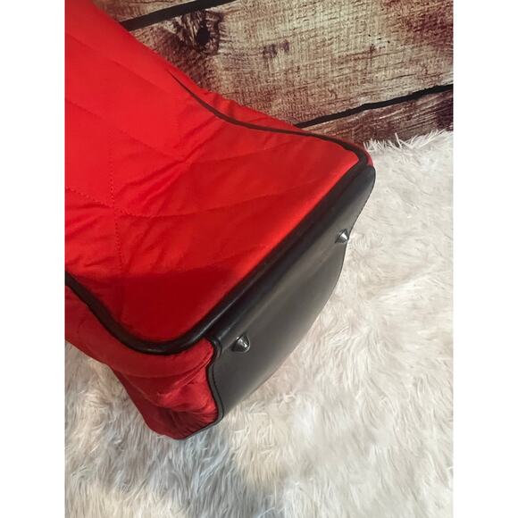 Authentic Burberry Red Quilted Nova Check Tote 15x11x5 Made in Italy Handbag - Picture 8 of 10